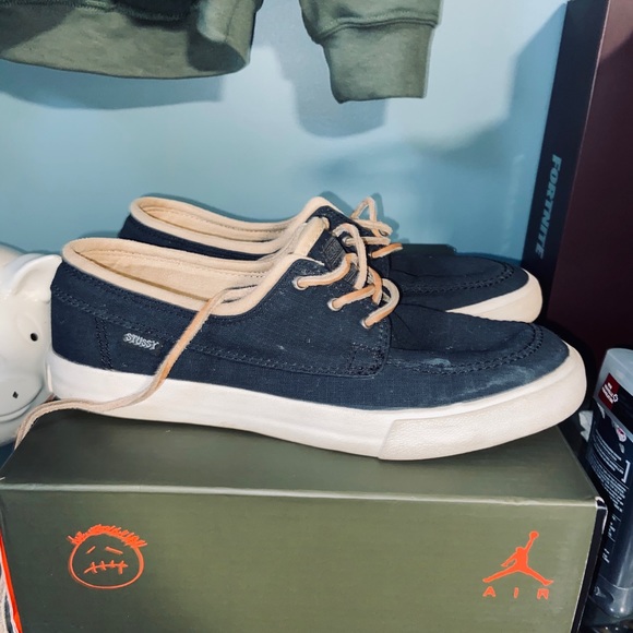 Stussy x converse shoes RARE - Picture 5 of 5